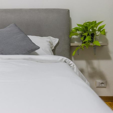 Ottonelli Street Stay- Wifi Fibra Free Tra Storchi & Centro Storico Modena Dış mekan fotoğraf